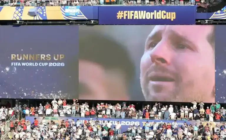 FOTOGRAFÍA. EAST RUTHERFORD (ESTADO DE NUEVA JERSEY) ESTADOS UNIDOS DE AMÉRICA, EEUU, 19 DE JULIO DE 2026. Lionel Messi de Argentina reacciona este domingo, en el partido de la final del Mundial de la FIFA 2026 entre España y Argentina en el estadio MetLife en Nueva Jersey (Estados Unidos de América EEUU). Efe