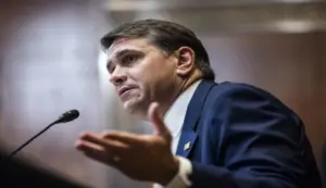FOTOGRAFÍA. WASHINGTON (ESTADOS UNIDOS DE AMÉRICA, EEUU), 04 DE AGOSTO DE 2026. El Comité Judicial del Senado de Estados Unidos de América, EEUU, aprobó este martes avanzar la nominación del fiscal general interino, Todd Wallace Blanche (Todd Blanche), para ocupar formalmente el cargo y someter su candidatura a su voto en el pleno de la Cámara Alta, después de que dos senadores republicanos desbloqueran el procedimiento. Efe