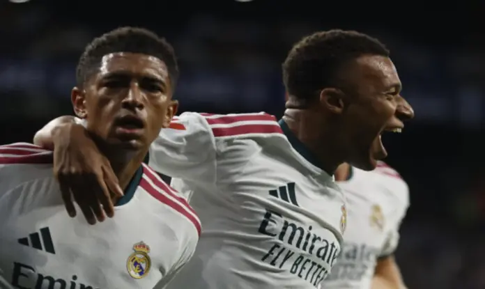 Bellingham Marcar un gol es especial pero lo más importante es ayudar al Real Madrid, Jude Victor William Bellingham (Jude Bellingham) y Kylian Mbappé Lottin (Kylian Mbappe) FOTOGRAFÍA. CORNELLÁ DE LLOBREGAT (BARCELONA) ESPAÑA, 22 DE AGOSTO DE 2026. Bellingham: Marcar un gol es especial pero lo más importante es ayudar al Real Madrid. El centrocampista del Real Madrid, Jude Victor William Bellingham (Jude Bellingham) (i), celebra con su compañero, el internacional francés Kylian Mbappé Lottin (Kylian Mbappe), tras marcar ante el Espanyol, durante el partido de La Liga de fútbol que RCD Espanyol y Real Madrid disputan este sábado en el RCDE Stadium, Cornellá de Llobregat (provincia de Barcelona) Comunidad Autónoma de Cataluña (España). Efe