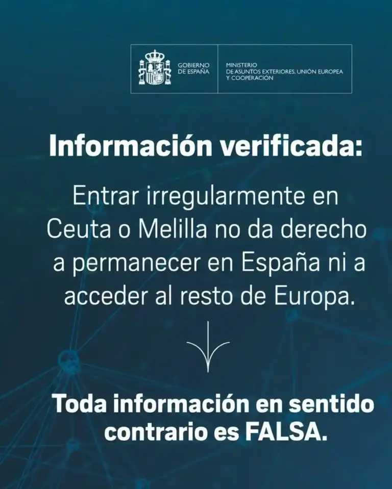 FOTOGRAFÍA. RABAT (MARRUECOS), 11 DE AGOSTO DE 2026. "Información correcta: Entrar ilegalmente en Ceuta o Melilla no otorga el derecho a permanecer en España ni a acceder a otros países europeos. Cualquier información que afirme lo contrario es falsa". La Embajada de España en Marruecos ha publicado hoy un comunicado en español, francés, árabe e inglés dirigido a los marroquíes frente a una nueva y clara campaña de llamamientos, que continúan multiplicándose en Marruecos, para asaltar las fronteras sur de España desde sus Ciudades Autónomas de ceuta y Melilla el próximo sábado 15 de agosto de 2026. Lasvocesdelpueblo (Ñ Pueblo)