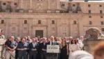 FOTOGRAFÍA. REAL MONASTERIO DE SAN LORENZO DE EL ESCORIAL (MADRID) ESPAÑA, 31 DE AGOSTO DE 2026. El presidente de VOX y de Patriots of Europe, Santiago Abascal Conde, ha presidido este lunes la reunión del Comité Ejecutivo Nacional de VOX, a la que asisten también los vicepresidentes y consejeros de VOX en los gobiernos autonómicos; los portavoces nacionales y regionales y los miembros del Comité de Acción Política, con la invasión marroquí de Ceuta (España) desde hace un mes con más de 80.000 inmigrantes ilegales como uno de los puntos del orden del día de la macroreunión del inicio de curso político de VOX, en el Real Monasterio de San Lorenzo de El Escorial (Comunidad de Madrid) España. Lasvocesdelpueblo (Ñ Pueblo)