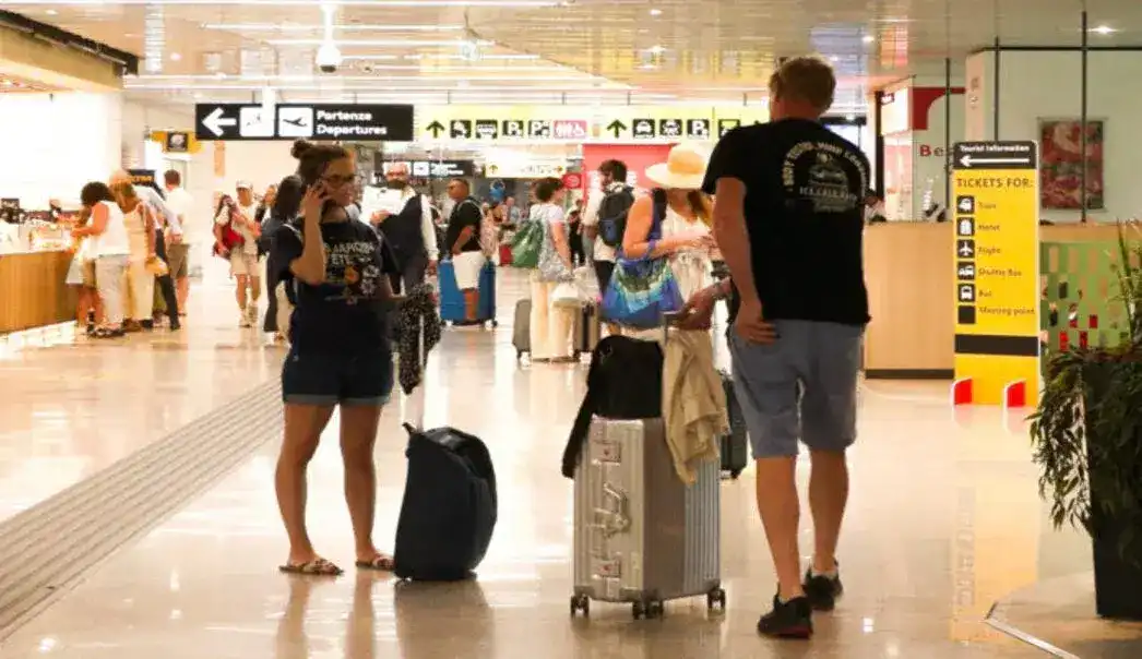FOTOGRAFÍA. ROMA (ITALIA), 07 DE AGOSTO DE 2026. Italia mantiene la suspensión de Schengen con España por Ceuta. Italia continúa este viernes con los controles a viajeros procedentes de España. Efe