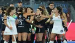 FOTOGRAFÍA. WAVRE (BÉLGICA), 22 DE ABRIL DE 2026. Las españolas mantienen opciones matemáticas tras caer ante Argentina 3-0. Las jugadoras argentinas celebran la victoria por 3-0 ante España en el FIH Hockey World Cup 2026 en Wavre, Bélgica. Efe
