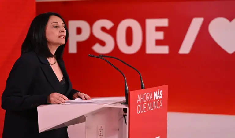 FOTOGRAFÍA. MADRID (ESPAÑA), FECHA RELACIONADA CON EL CONTENIDO, 29 DE AGOSTO DE 2026. En la imagen, la secretaria de Organización del Partido Socialista (PSOE) nombrada tras la imputación por corrupción de Santos Cerdán León en el Caso Koldo (el preso Koldo García Izaguirre), desde el 5 de julio de 2025, Rebeca Torró Soler, durante una rueda de prensa en la sede de su formación. Efe