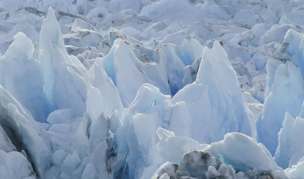 FOTOGRAFÍA. SAN JUAN (REPÚBLICA DE ARGENTINA), 29 DE AGOSTO DE 2026. Detalle de una imagen que muestra un glaciar en San Juan (Argentina). Greenpeace/Efe