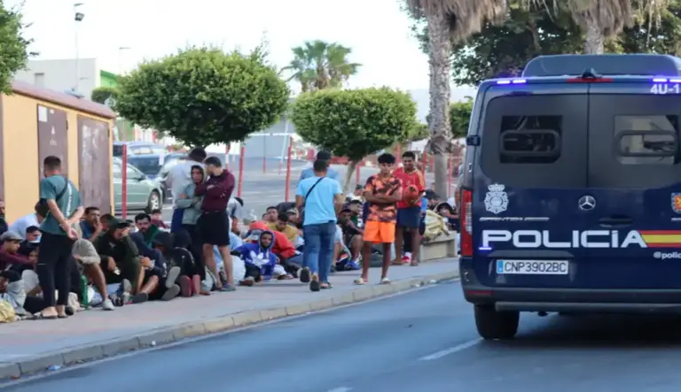 Feijóo: La situación en Ceuta escala y es insostenible