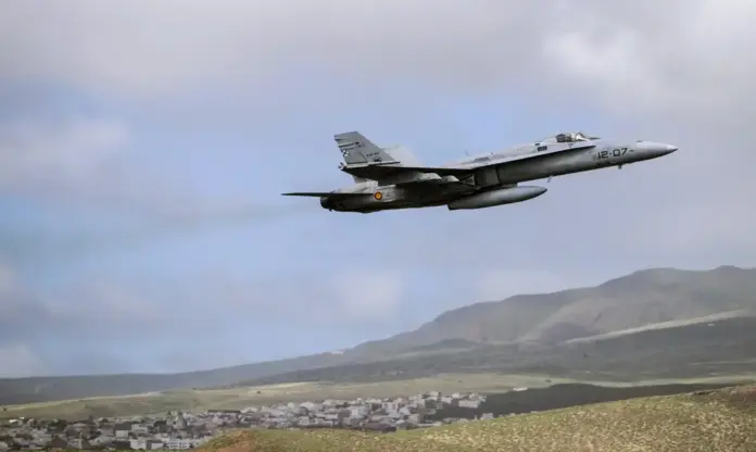 F-18, Romanía, España OTAN FOTOGRAFÍA. BUDAPEST (ROMANÍA), 13 DE AGOSTO DE 2026. El Ejército español defiende las fronteras de Romanía con dos aviones de combate. En la imagen, detalle de un F-18 español, unidades aéreas de la OTAN. Efe