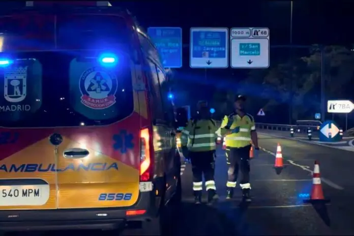 FOTOGRAFÍA. MADRID, 26 de septiembre de 2026. Imagen de una ambulancia del SAMUR en un siniestro. EFE
