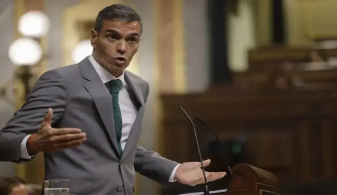FOTOGRAFÍA. MADRID (ESPAÑA), 03 DE SEPTIEMBRE DE 2026. El presidente del Gobierno de España y líder del PSOE, Pedro Sánchez Pérez-Castejón, en el Congreso de los Diputados donde comparece este jueves para informar de la gestión de la crisis migratoria  provocada por la invasión marroquí de Ceuta (España). Efe