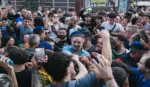 FOTOGRAFÍA. LÉRIDA (ESPAÑA), 17 DE SEPTIEMBRE DE 2026. El presidente de Vox y líder de la coalición europea Patriots for Europe, Santiago Abascal Conde, ha protagonizado esta tarde un golpe de autoridad político desde la Plaza Ricard Vinyes de Lérida, junto al presidente del grupo parlamentario en el Parlamento de Cataluña y secretario general de Vox, Ignacio Garriga Vaz de Conceiçao; el diputado por Lérida al Parlament de Catalunya y líder provincial de la formación, Rafael Villafranca Merce; a la portavoz del Grupo Municipal en el Ayuntamiento de Lérida, Gloria Rico Iribarne, entre otros dirigentes provinciales y regionales d ela formación verde patriota. Lasvocesdelpueblo (Ñ Pueblo)