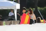 FOTOGRAFÍA. PLAZA DE LA MARINA DEL DISTRITO DE SANTS (BARCELONA) CATALUÑA (ESPAÑA), 18 DE SEPTIEMBRE DE 2026. El líder de Vox Santiago Abascal Conde cierra su gira en Cataluña con un histórico y multitudinario acto público en plaza de la Marina del distrito Sants de la ciudad de Barcelona, más de 2000 personas, confirmaron fuentes de la organización. Estuvieron presentes el secretario general Ignacio Garriga Vaz de Conceiçao, el presidente de Vox Barcelona Joan Garriga Doménech, el líder local de Vox Gonzalo de Oro-Pulido Plaza, los diputados nacionales por Barcelona Juan José Aizcorbe Torra y Carina Mejías, los representantes institucionales en Cataluña, entre otros. Lasvocesdelpueblo (Ñ Pueblo)