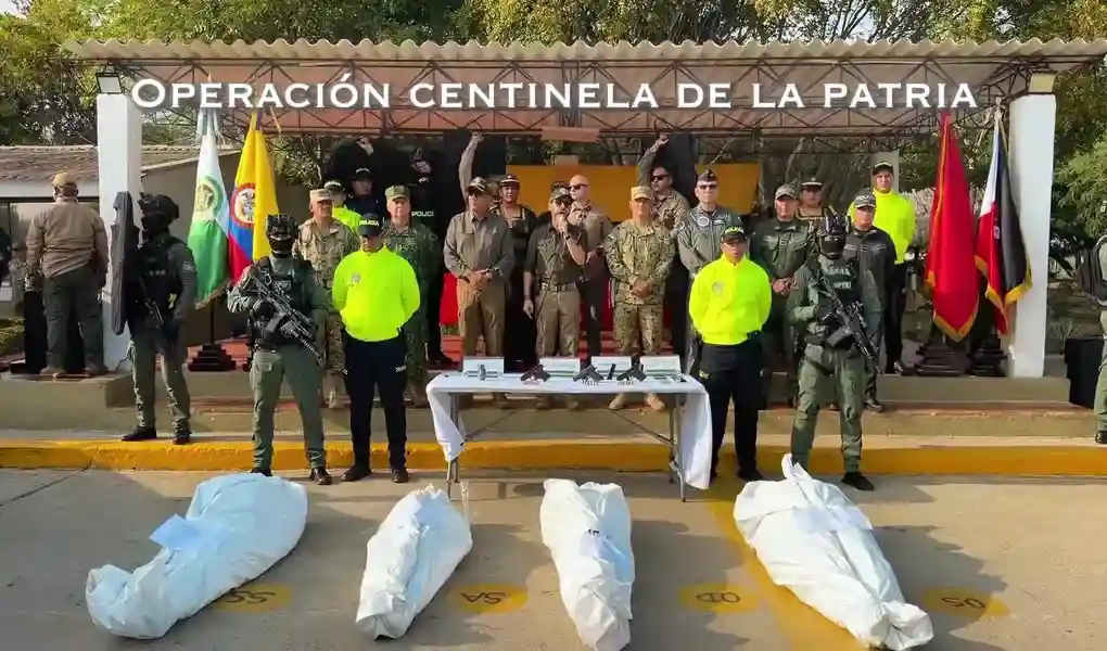 FOTOGRAFÍA. LUGAR RELACIONADO CON EL CONTENIDO: BOGOTÁ (COLOMBIA), 04 DE SEPTIEMBRE DE 2026. El nuevo presidente patriota de Colombia, Abelardo Gabriel de la Espriella Otero (El Tigre) (c), anunció este viernes la eliminación del criminal más peligroso de Colombia Naín Andrés Pérez Toncel, alias "Naím" o "Bendito Menor". Lasvocesdelpueblo (Ñ Pueblo)