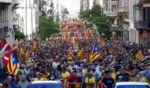 FOTOGRAFÍA. BARCELONA (ESPAÑA), 11 DE SEPTIEMBRE DE 2026. Cientos de personas durante una manifestación convocada por la asociación separatista Assemblea Nacional Catalana (ANC) en Barcelona, este viernes, con el motivo del Día de Cataluña (Diada de Catalunya). Efe