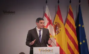 FOTOGRAFÍA. BARCELONA, 28 DE SEPTIEMBRE DE 2026. El presidente del Gobierno de España y secretario general del Partido Socialista (PSOE), Pedro Sánchez Pérez-Castejón, este lunes en Barcelona. Lasvocesdelpueblo (Ñ Pueblo)