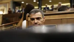 FOTOGRAFÍA. MADRID (ESPAÑA), 16 DE SEPTIEMBRE DE 2026. El presidente del Gobierno de España por el Partido Socialista (PSOE), Pedro Sánchez Pérez-Castejón, toma asiento este miércoles durante la sesión de control del Congreso de los Diputados en Madrid. Efe