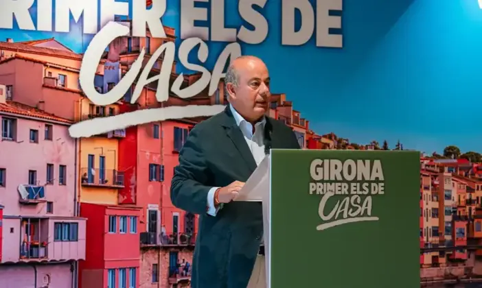 FOTOGRAFÍA. GERONA, 26 DE SEPTIEMBRE DE 2026. Ignasi Mulleras Vinzia, nacido en Barcelona y residente a caballo entre Roses y Olot por motivos profesionales, técnico en Actividades Turísticas y acumula un dilatado bagaje en el ámbito empresarial y en la política municipal, NOMBRADO como candidato a encabezar la lista por esta circunscripción al Congreso de los Diputados de cara a las elecciones generales anticipadas del próximo domingo 29 de noviembre de 2026 (29N). Lasvocesdelpueblo (Ñ Pueblo)