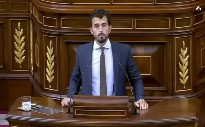 Carlos Hernández Quero FOTOGRAFÍA. MADRID, 02 DE OCTUBRE DE 2026. El portavoz nacional de vivienda de Vox y diputado de esta formación política patriota, Carlos Hernández Quero Lasvocesdelpueblo (Ñ Pueblo)
